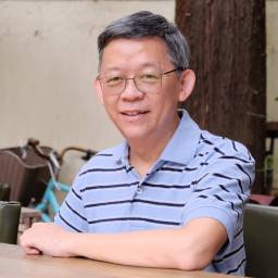 潘國雄 講師